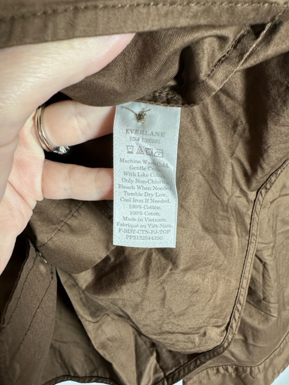 Everlane The Woven PJ Top Cropped Chestnut Size Medium NWOT - Picture 9 of 9